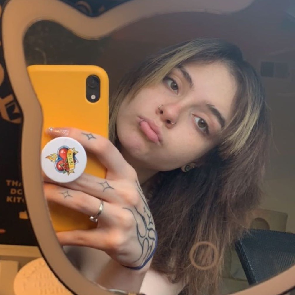 Meet your Posher, Renee